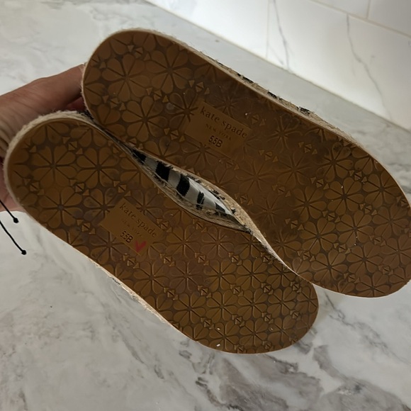 Kate Spade Women's Gimlet Heart Lips Espadrille Flats size 5.5 EUC - Picture 5 of 6